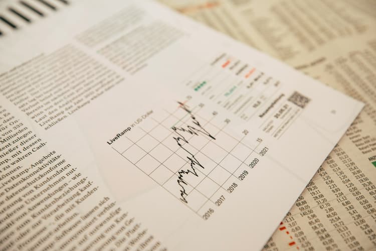 Utilizing Predictive Analytics for Business Decisions
